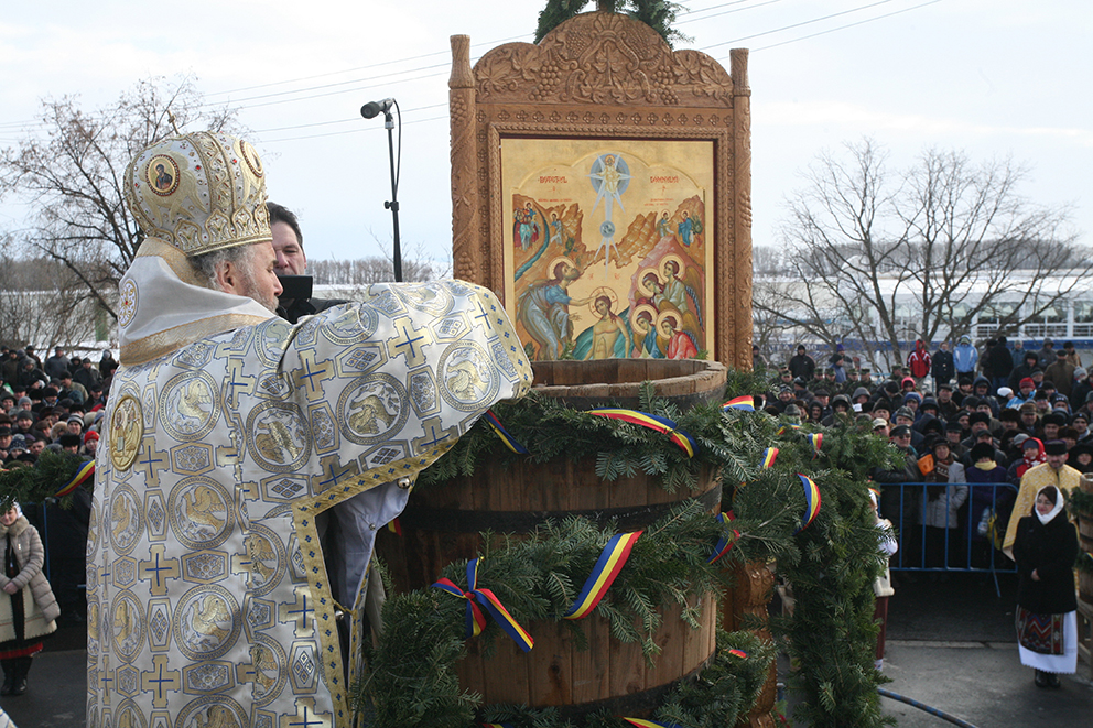 Slujba Bobotezei pe cuprinsul Patriarhiei Română văzută astăzi în 100 de imagini