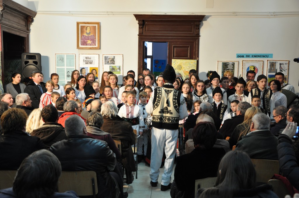 Manifestări culturale la Joldeşti - Vorona (GALERIE FOTO)