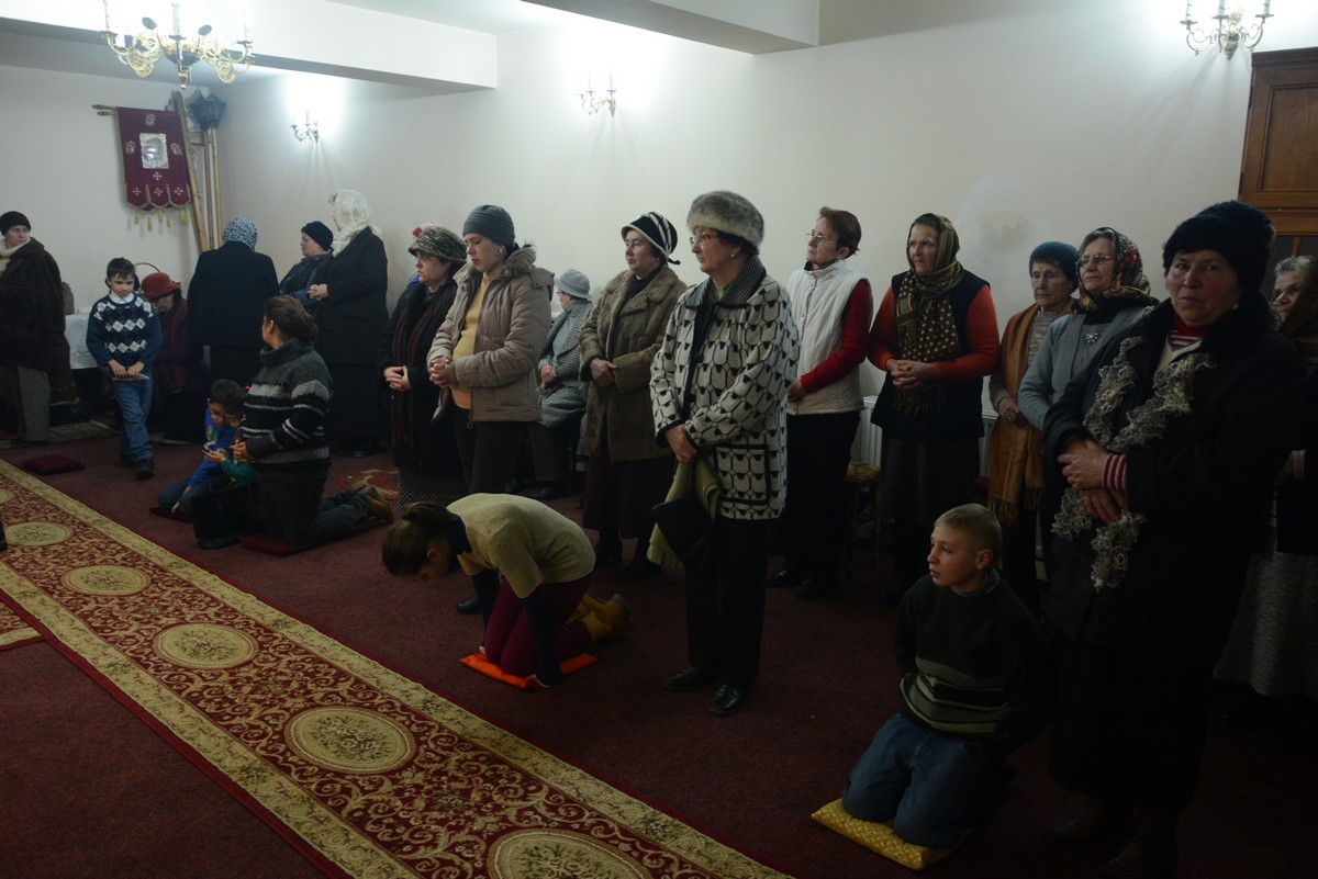 „Închinarea cinstitului lanţ al Sfântului Petru“, serbată la Pietrărie