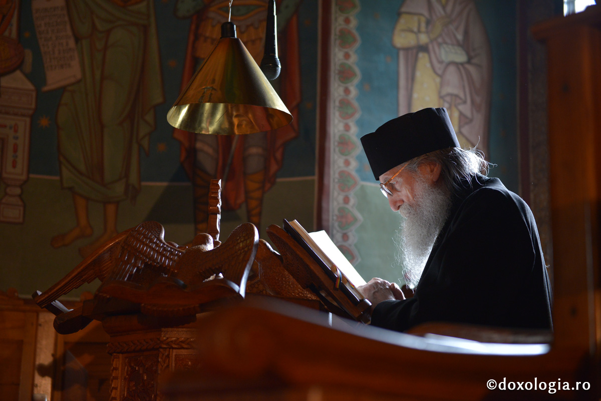 Omule, pogoară-te cu mintea în cămara inimiii tale!