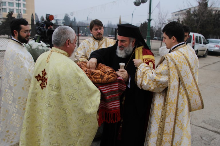 „Sărbătoare deosebită“ la sinaxa preoţilor Protoieriei Oneşti