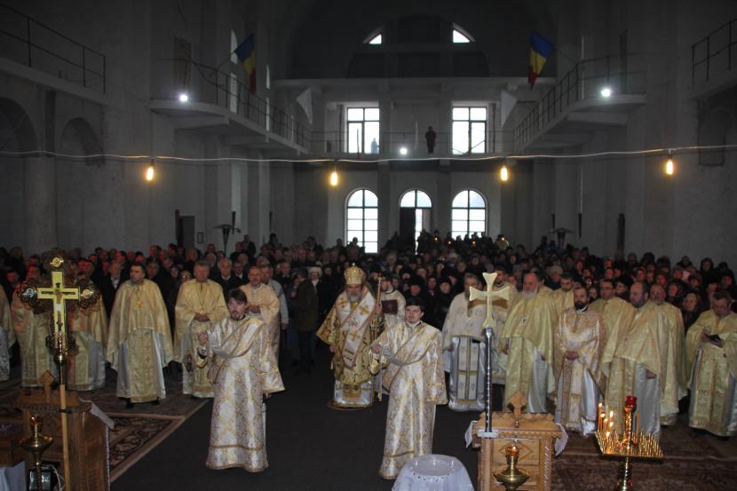 „Sărbătoare deosebită“ la sinaxa preoţilor Protoieriei Oneşti