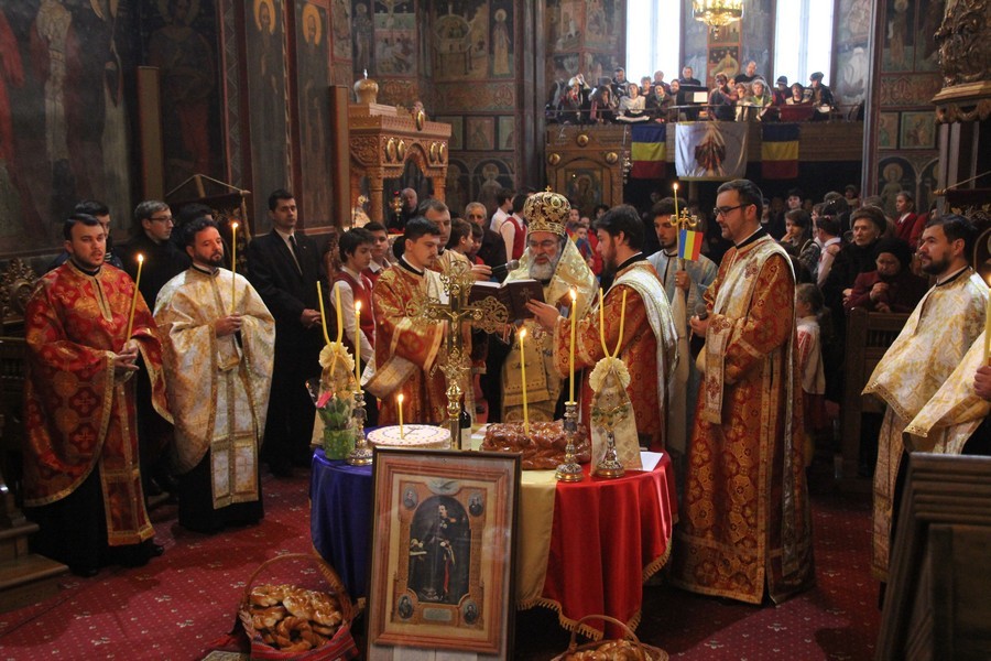 Făuritorii Unirii, comemoraţi la Catedrala Arhiepiscopală din Roman