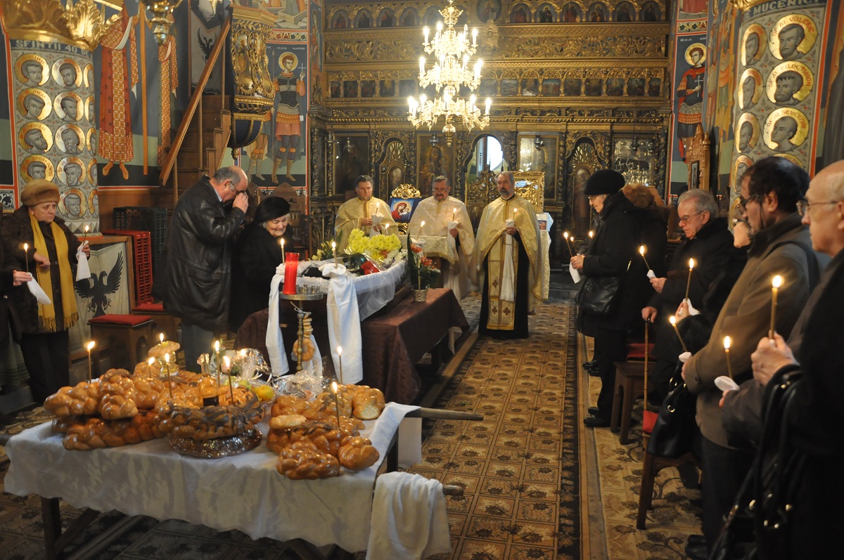 „A fost un model de preoteasă pentru multe generaţii din Iaşi“