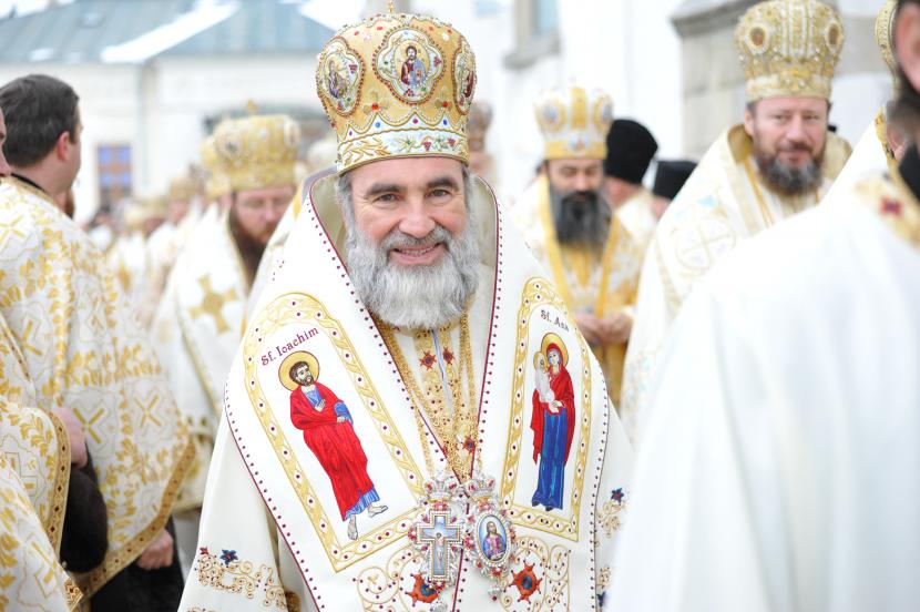 Înaltpreasfinţitul Ioachim este noul Arhiepiscop al Romanului şi Bacăului