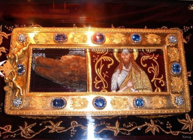 Mâna dreaptă a Sfântului Ioan Botezătorul