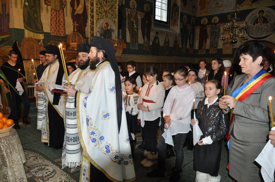 165 de ani de la naşterea lui Eminescu, comemoraţi la Schitul Vovidenia