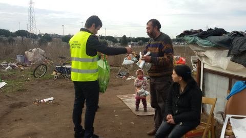 Ajutorarea săracilor de la periferiile Romei