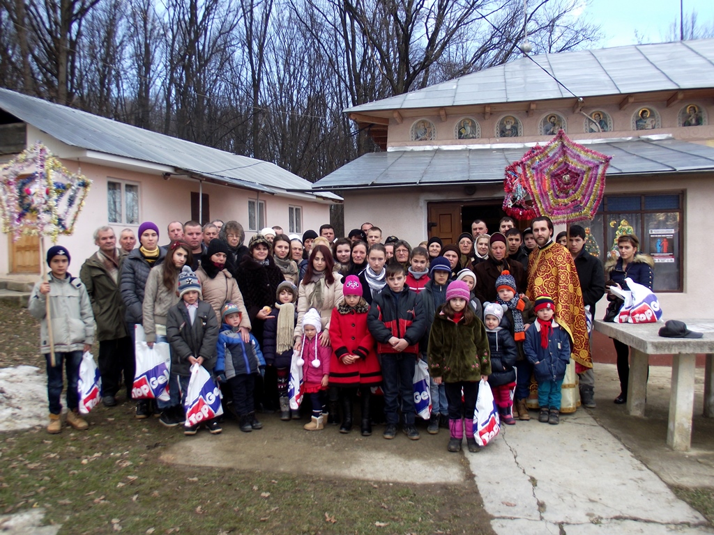 Concurs fotografie Bucuria Sărbătorilor de iarnă - Pr. Andrei Gabriel Roman
