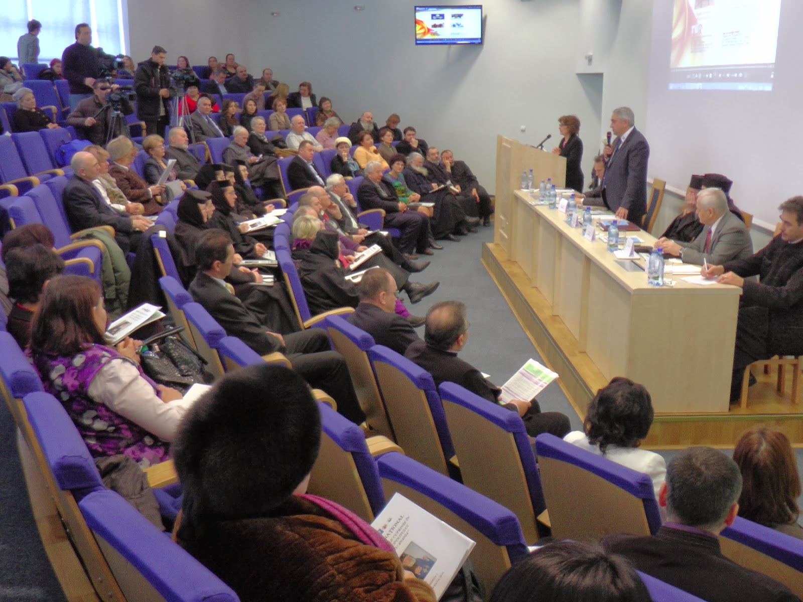 Mitropolitul Bartolomeu, comemorat printr-un simpozion la Suceava Mitropolitul Bartolomeu, comemorat printr-un simpozion la Suceava