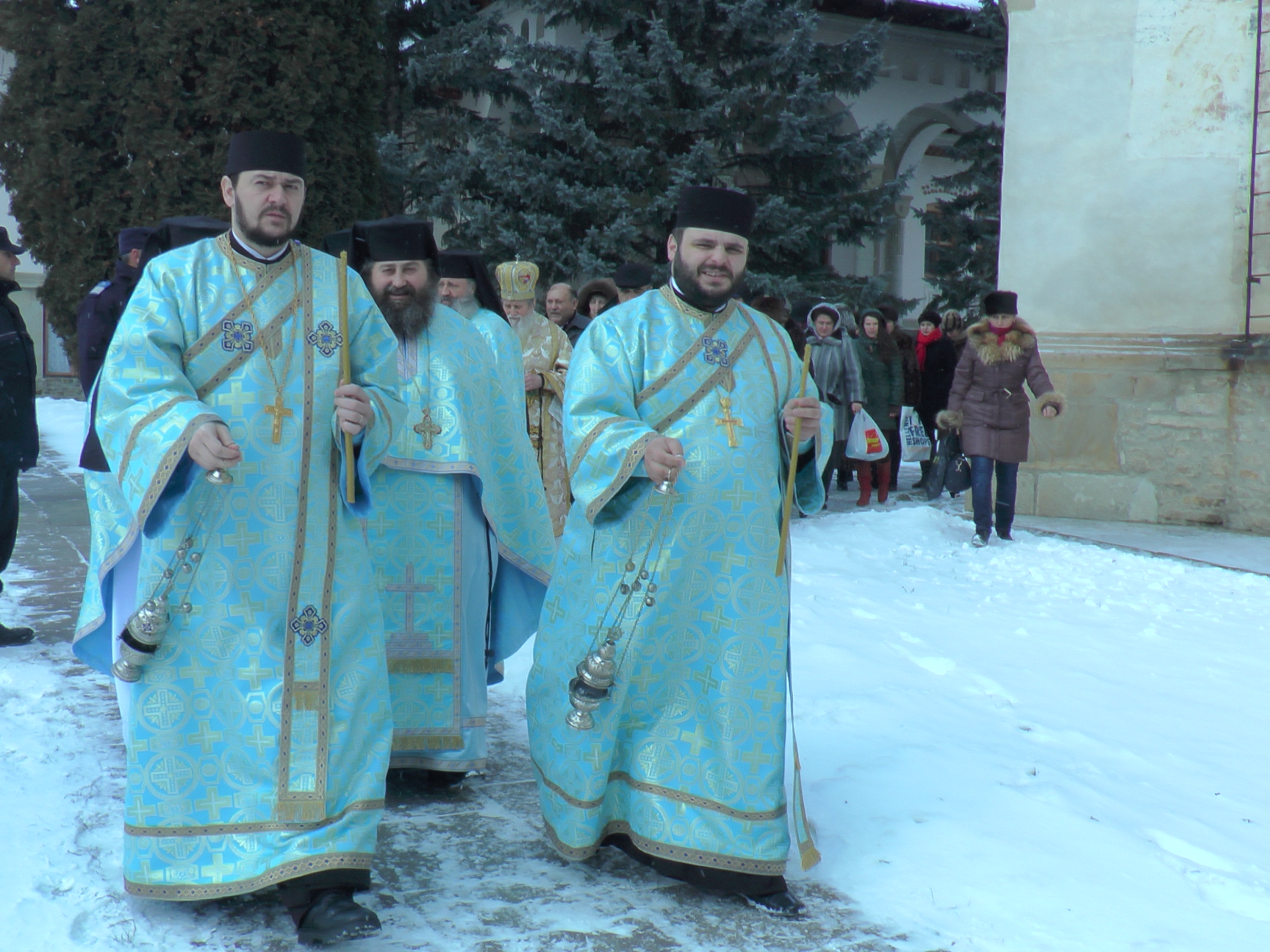 Slujba Bobotezei pe cuprinsul Patriarhiei Română văzută astăzi în 100 de imagini