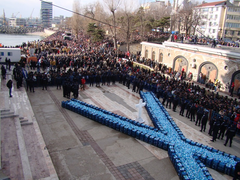 Slujba Bobotezei pe cuprinsul Patriarhiei Română văzută astăzi în 100 de imagini