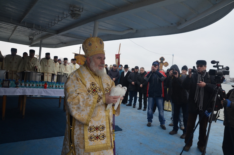 Slujba Bobotezei pe cuprinsul Patriarhiei Română văzută astăzi în 100 de imagini