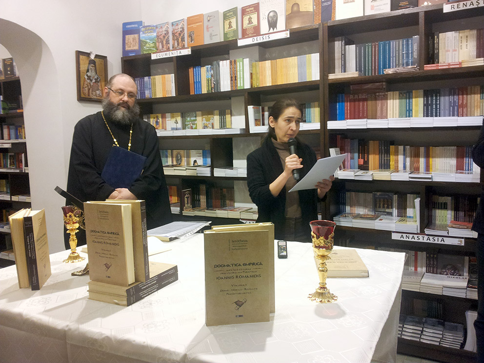 „Dogmatica empirică“ - o radiografie a îndumnezeirii şi a omului îndumnezeit „Dogmatica empirică“ - o radiografie a îndumnezeirii şi a omului îndumnezeit