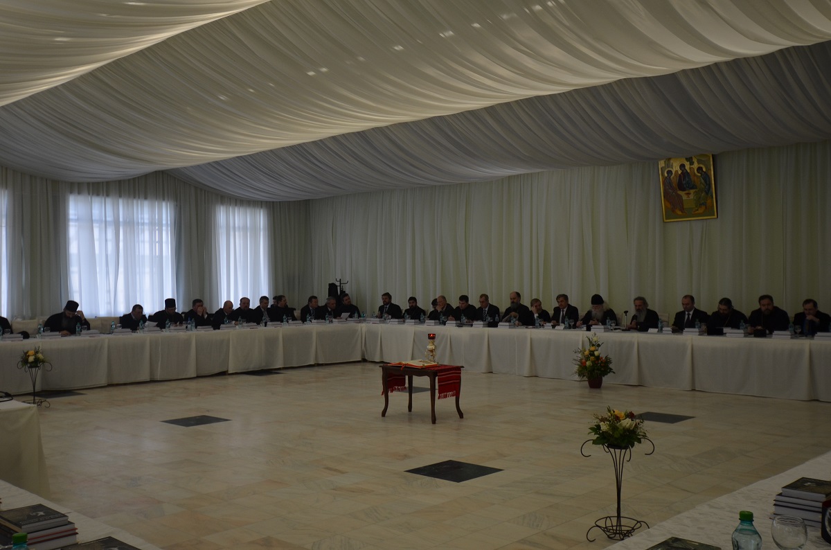 Ședință a Adunării Eparhiale a Arhiepiscopiei Iaşilor