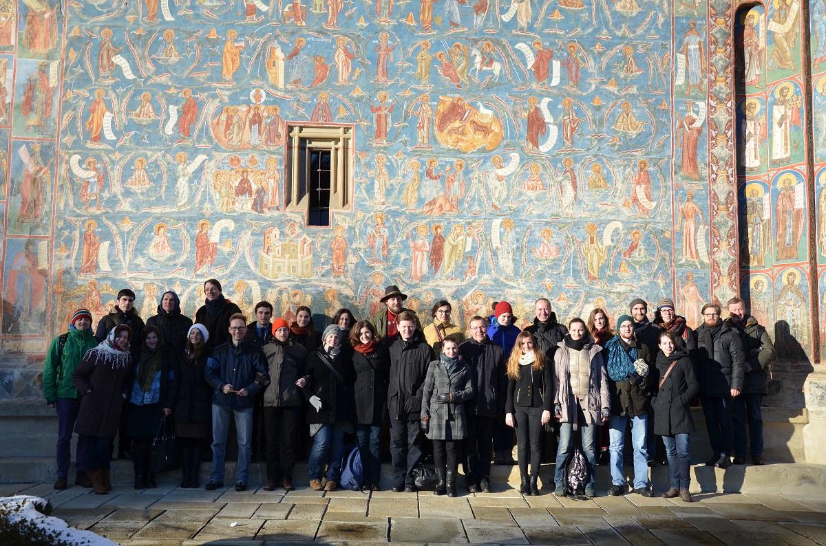 File de jurnal ascorean: „Tinerii şi Europa la 25 de ani de la căderea comunismului“