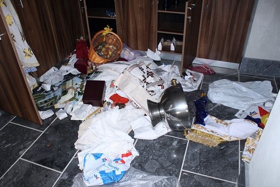 Biserică ortodoxă profanată în Karlovac (Croația)