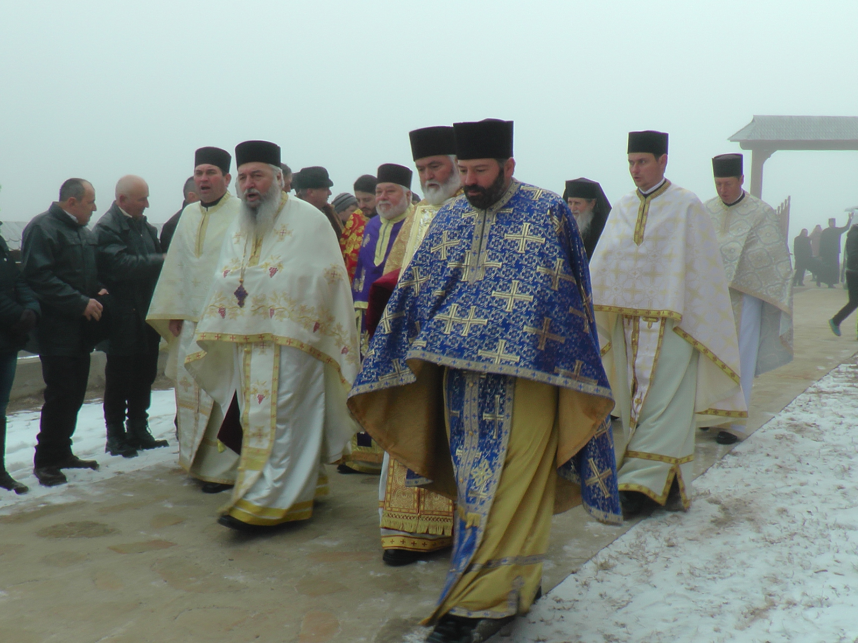 Slujbă de binecuvântare a bisericii din Suha - Mălini