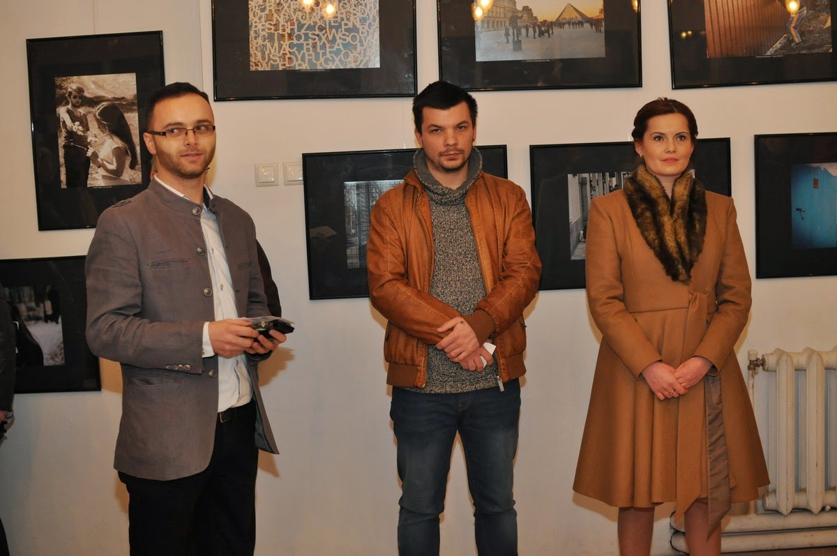 Seară culturală în galeria Bisericii „Adormirea Maicii Domnului“ - Galata din Iaşi Seară culturală în galeria Bisericii „Adormirea Maicii Domnului“ - Galata din Iaşi