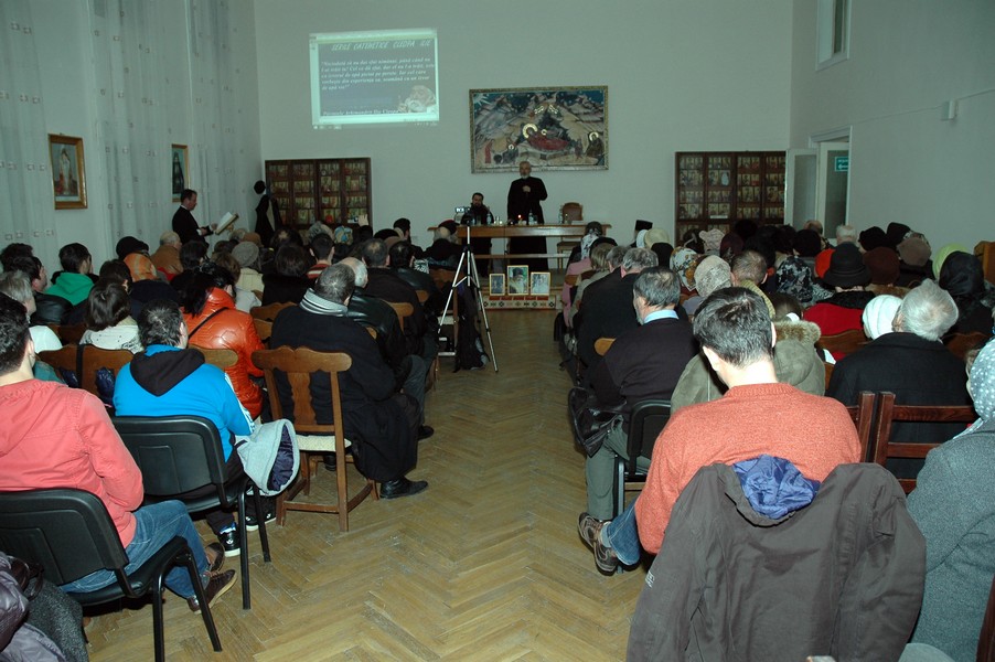 Seară catehetică dedicată Sfintei Spovedanii, la Botoşani