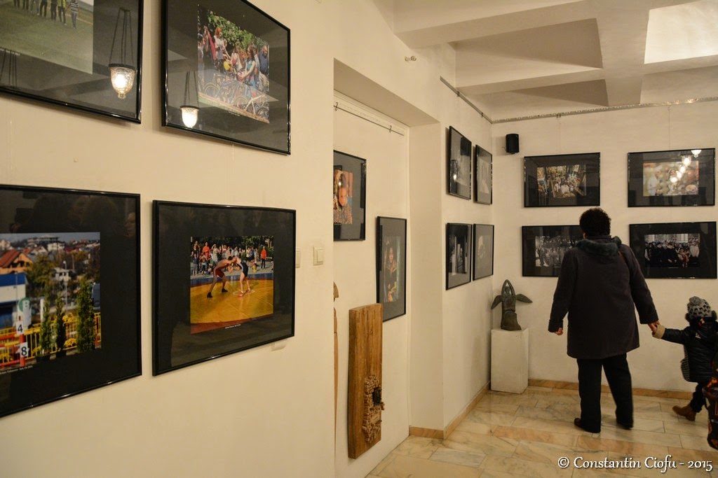 Seară culturală în galeria Bisericii „Adormirea Maicii Domnului“ - Galata din Iaşi Seară culturală în galeria Bisericii „Adormirea Maicii Domnului“ - Galata din Iaşi