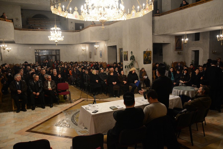 „Toate îmi sunt îngăduite, dar nu toate îmi sunt de folos“ „Toate îmi sunt îngăduite, dar nu toate îmi sunt de folos“