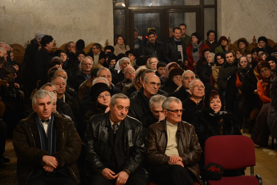 „Toate îmi sunt îngăduite, dar nu toate îmi sunt de folos“ „Toate îmi sunt îngăduite, dar nu toate îmi sunt de folos“
