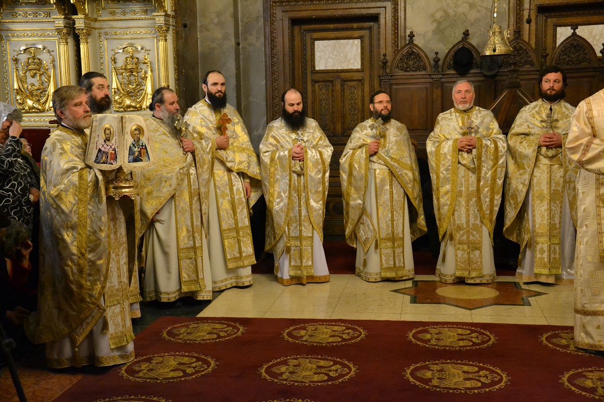 IPS Teofan: „Ne lipseşte simţul modestiei, capacitatea ierarhiei valorilor şi simţul măsurii“ IPS Teofan: „Ne lipseşte simţul modestiei, capacitatea ierarhiei valorilor şi simţul măsurii“