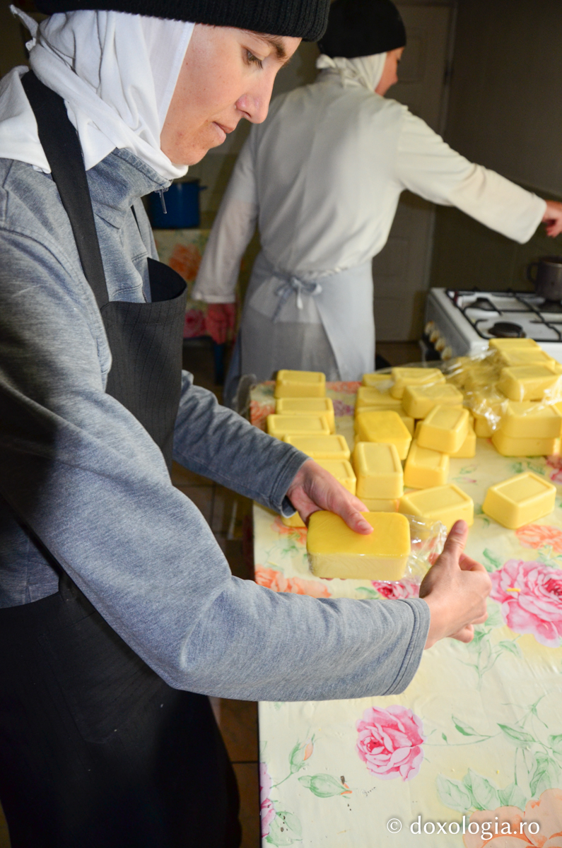 Rețeta de cașcaval de la Mănăstirea Războieni