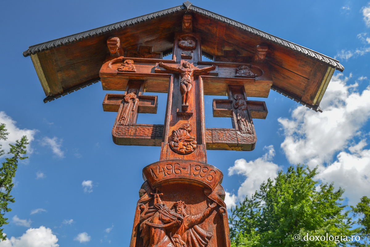 Foto: Oana Nechifor Restaurarea bisericii de la Războieni și descoperirea osemintelor