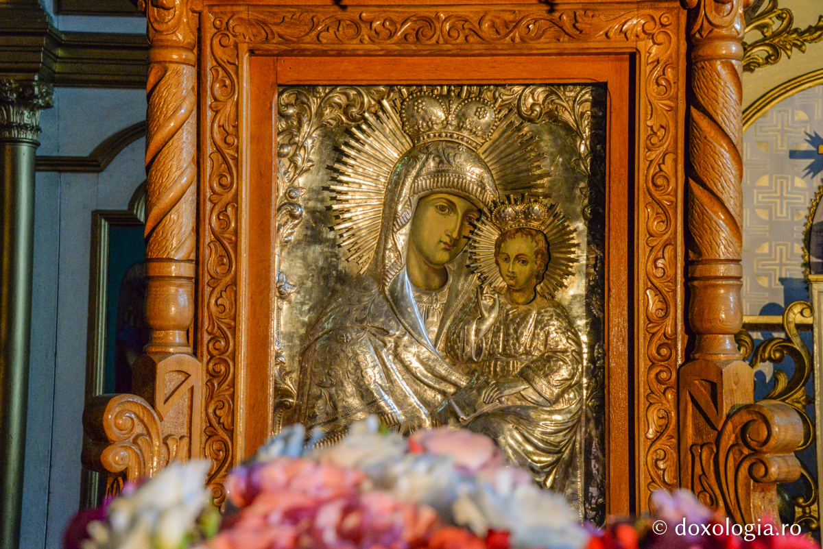 „Cine a strigat-o pe Maica Domnului, i-o fost bine!”