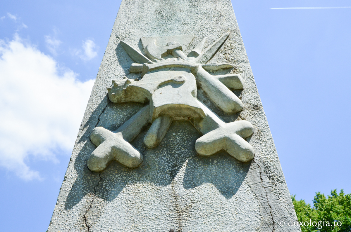 Foto: Maria Burlă „Monumentul ostăşimii române” de la Războieni
