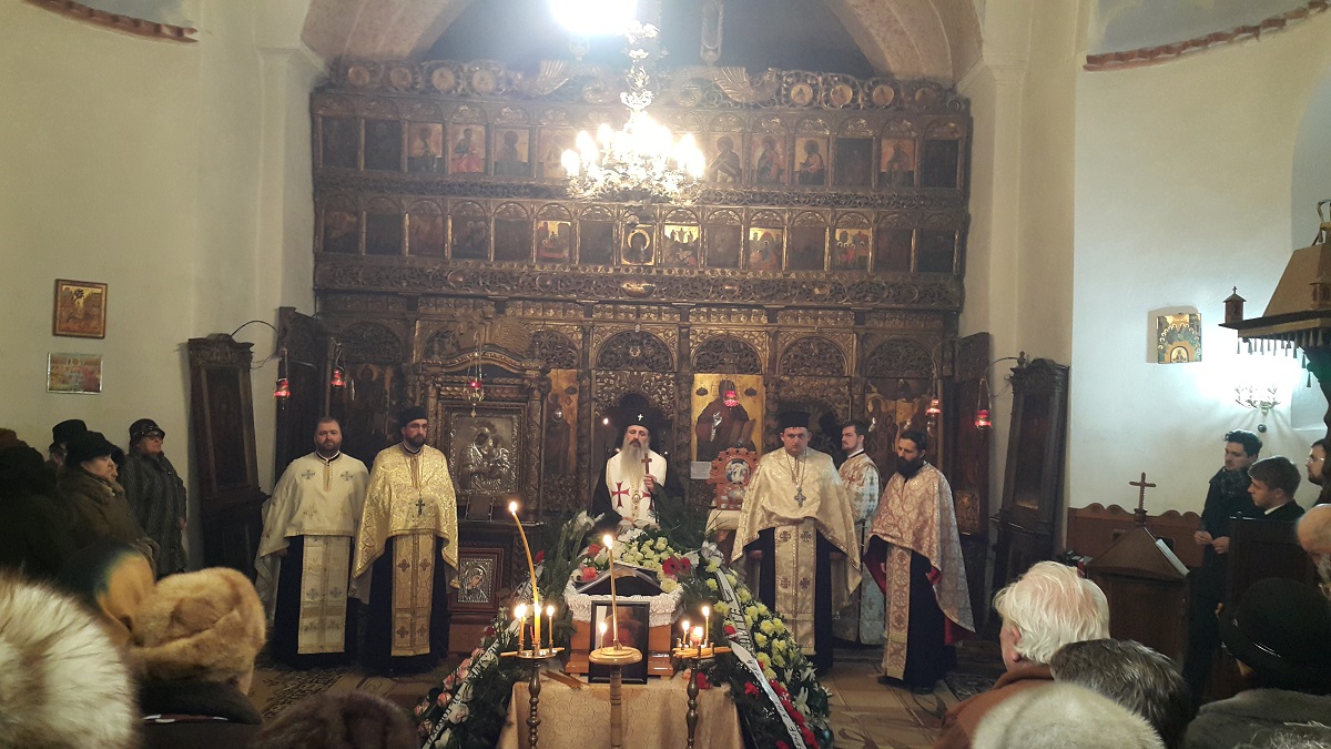 IPS Teofan: „Doamna Margarita Vlad a fost binecuvântată de Dumnezeu prin slujirea pe care a îndeplinit-o“