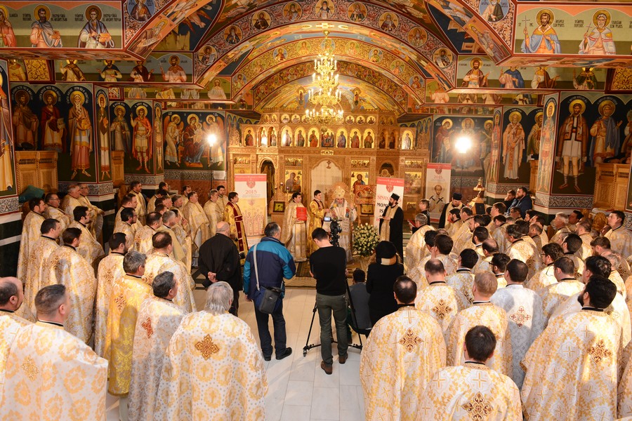 Sinaxă preoţească la Catedrala „Înălţarea Domnului“ din Bacău
