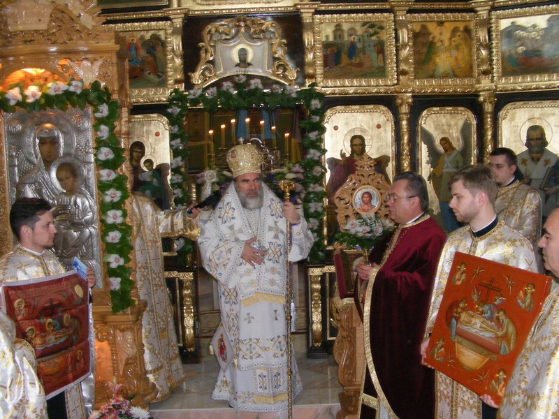 Sinaxă la Biserica „Sfântul Nicolae“ din Buhuşi