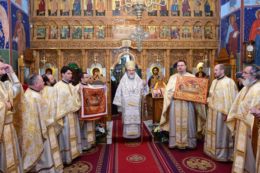 Sinaxe preoţeşti în protopopiatele Roman şi Moineşti