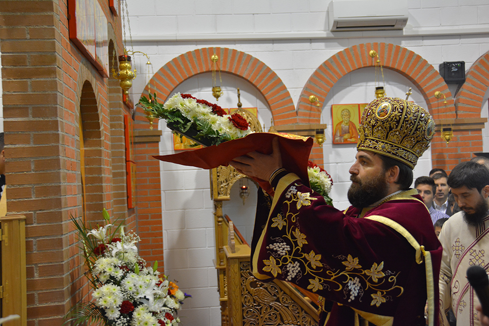 Vizită arhierească în Parohia Coslada