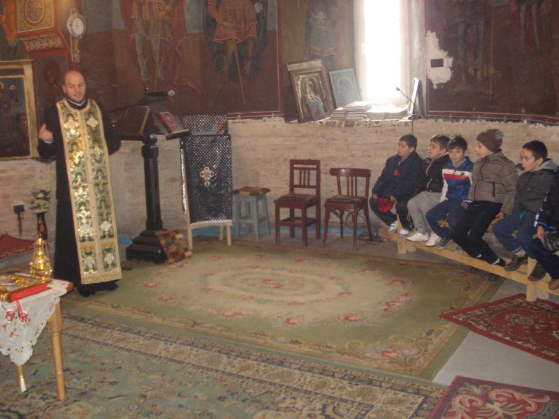 Ziua Mondială a Teatrului sărbătorită în Protoieria Mioveni