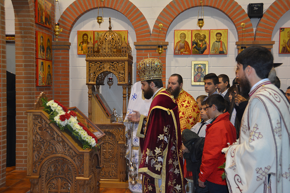 Vizită arhierească în Parohia Coslada