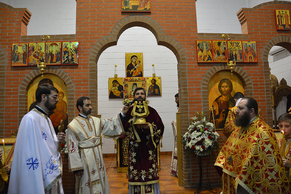 Vizită arhierească în Parohia Coslada