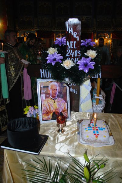 Părintele Aron Hogea a fost prohodit la Crivina Părintele Aron Hogea a fost prohodit la Crivina