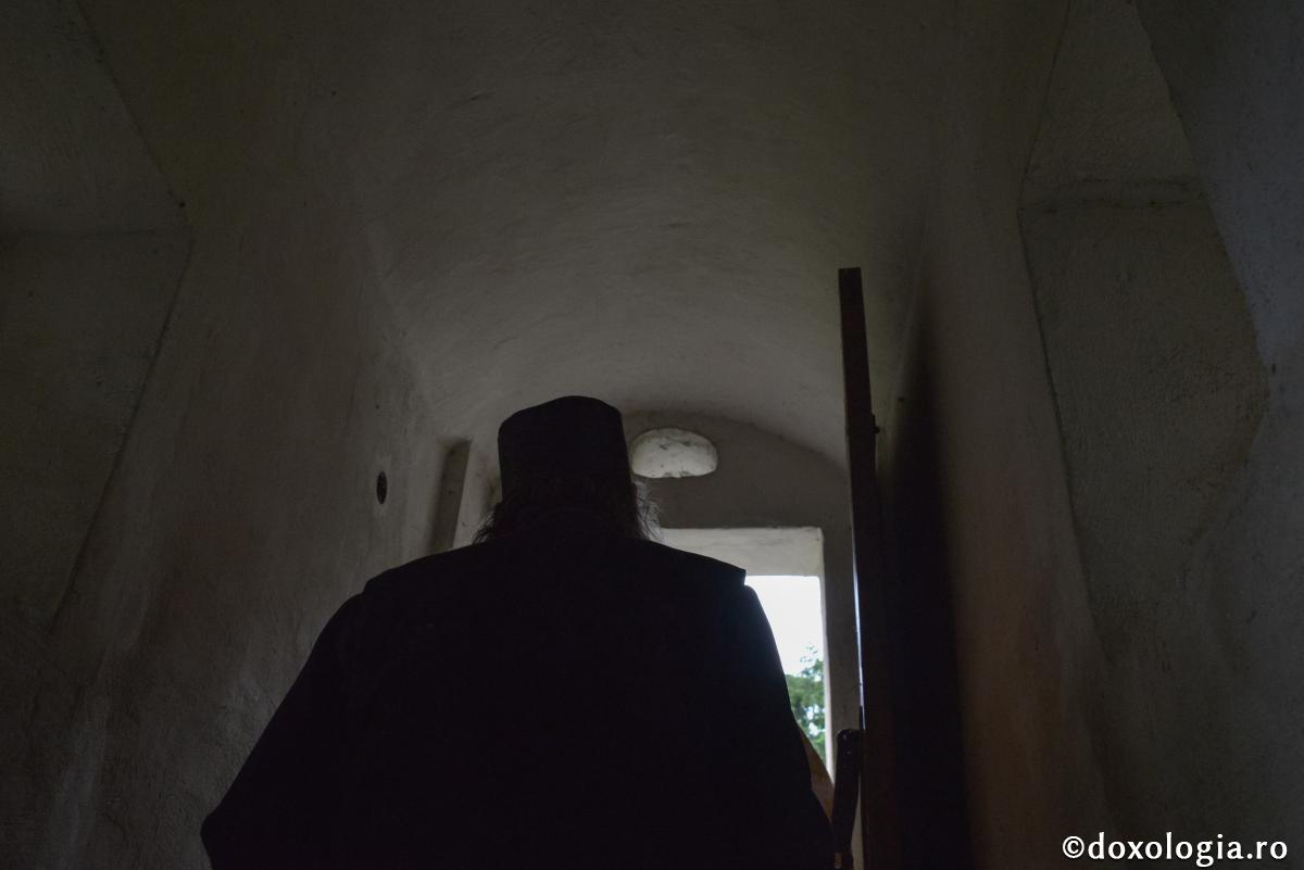 Lăsați să intre Lumina!