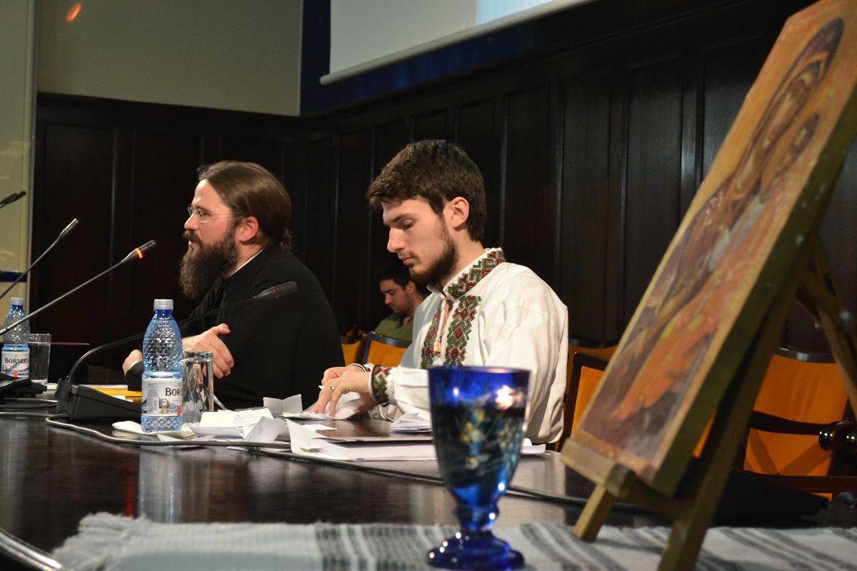 PS Părinte Macarie a conferenţiat la Iaşi