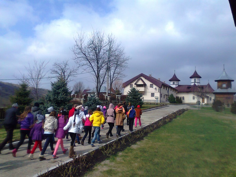 Proiect filantropic în Parohia Guşiţei