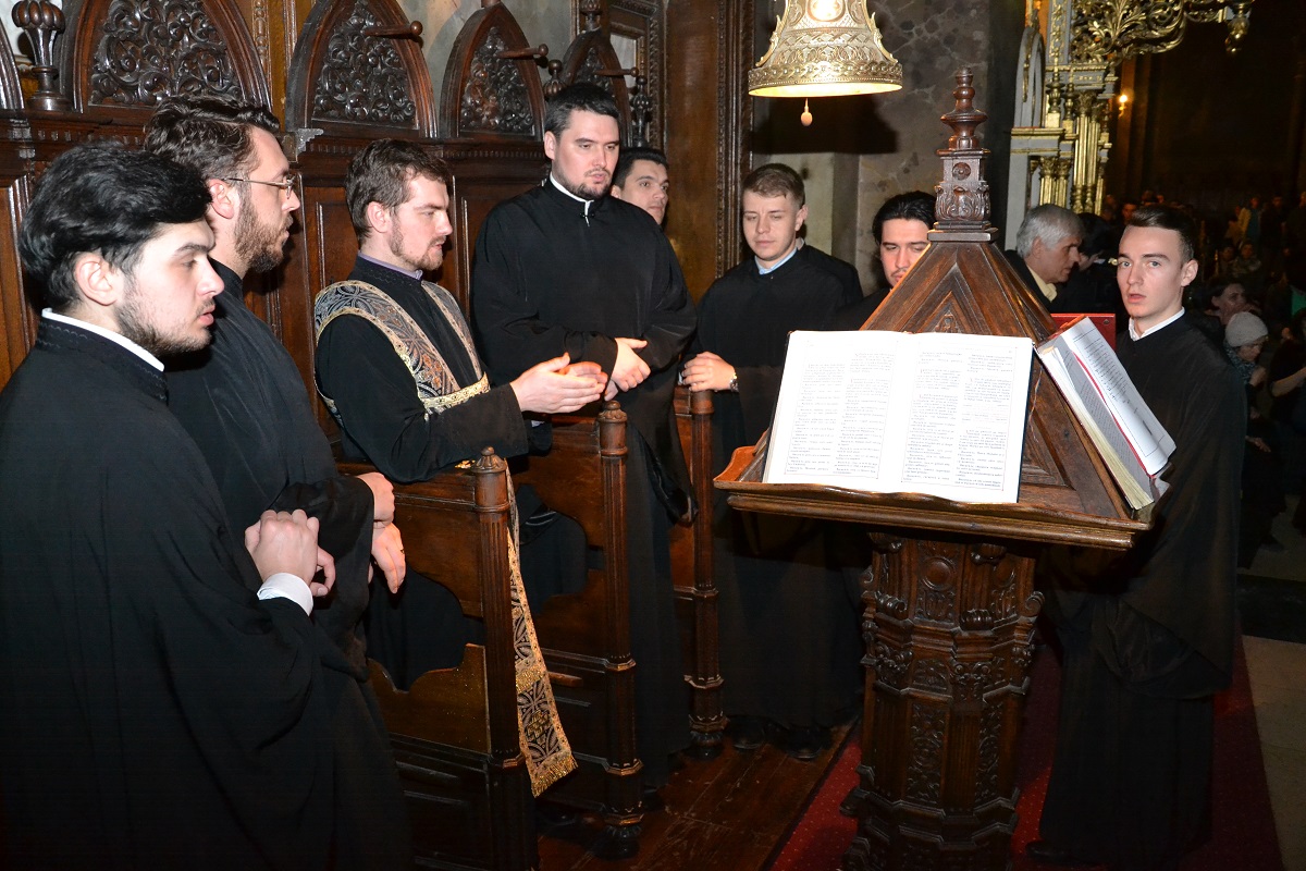 Denia Acatistului Bunei Vestiri la Catedrala mitropolitană din Iași