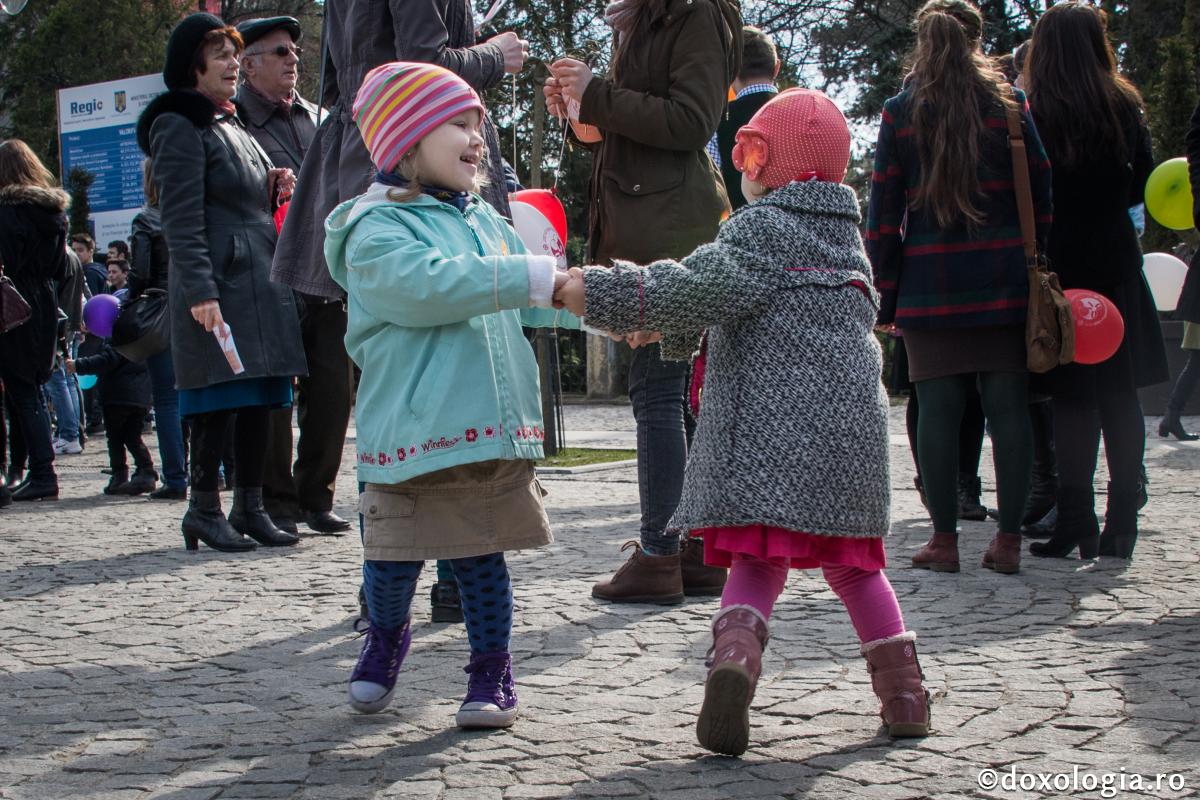 Dragostea, cununa tuturor faptelor bune
