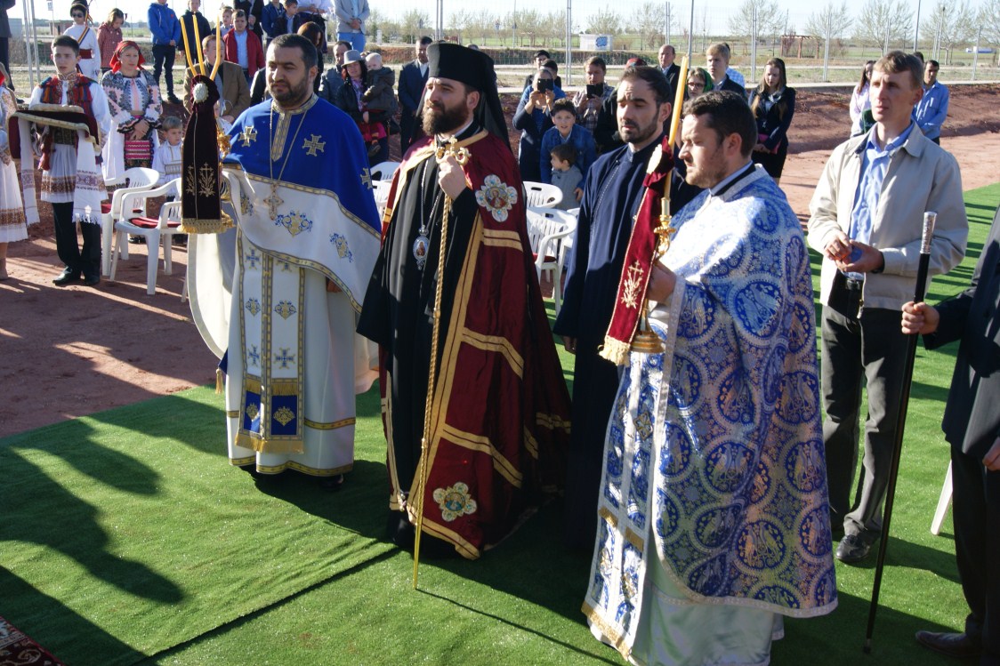 Punerea pietrei de temelie a noului locaș de cult din Alcazar de San Juan