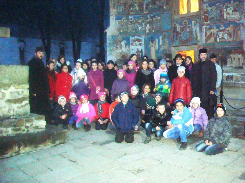 Pelerinaj pentru „misionarii“ de la Şcoala „George Voevidca“