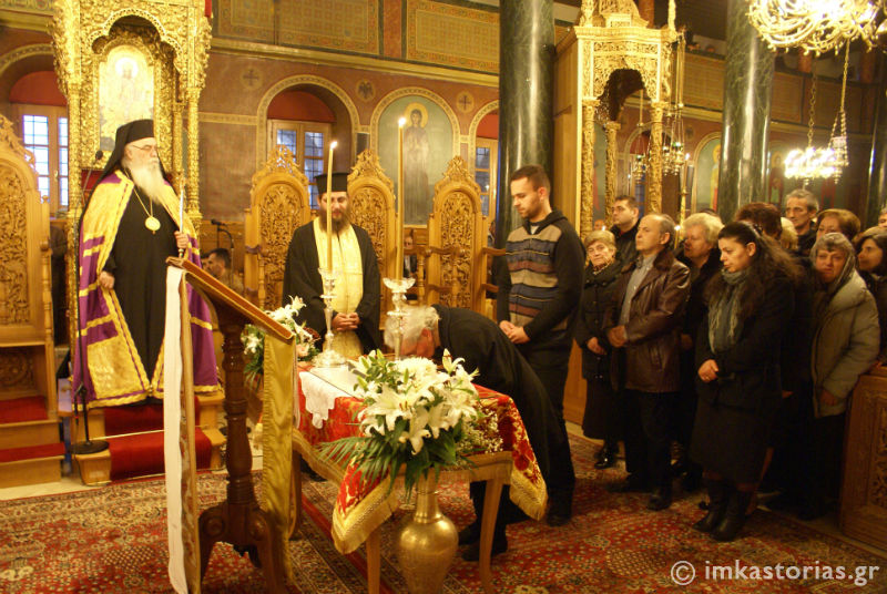 Credincioșii greci din Kastoria au primit brâul și schima monahală a Sfântului Paisie Aghioritul