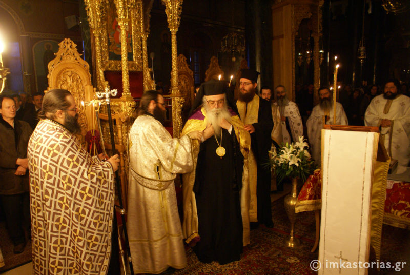 Credincioșii greci din Kastoria au primit brâul și schima monahală a Sfântului Paisie Aghioritul